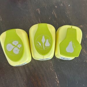 McGill Scrapbook punches Garden Petals Floral Petals and Pear 🍐